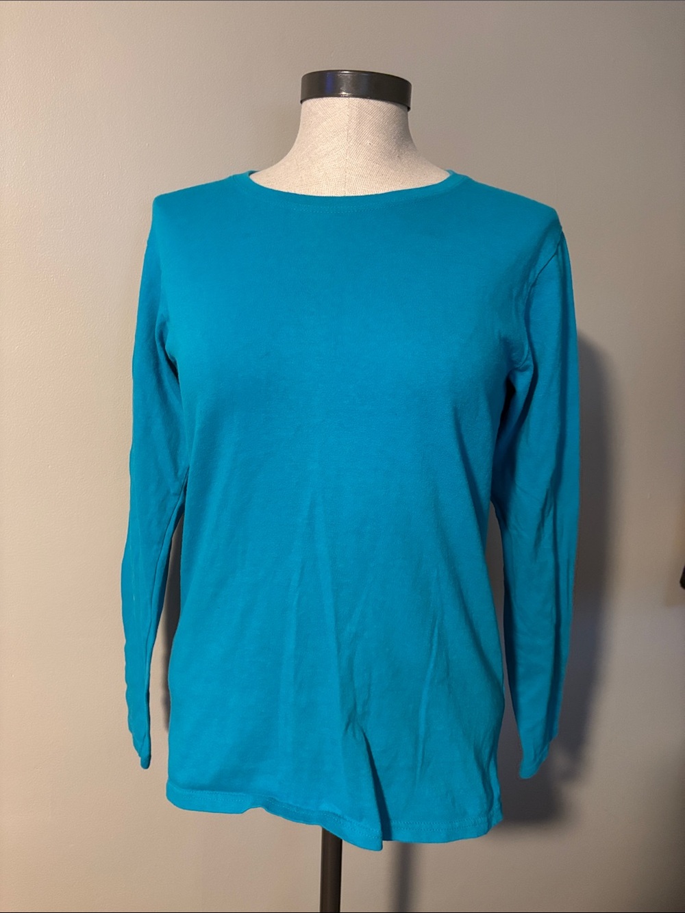 Gildan Long-Sleeve Crewneck Top - Teal Blue